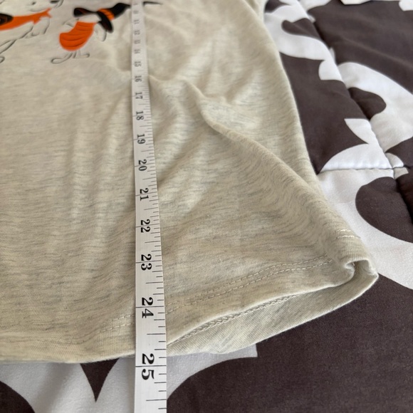 Disney Winnie the Pooh & Piglet Halloween Tee Size M NwT - Picture 6 of 6